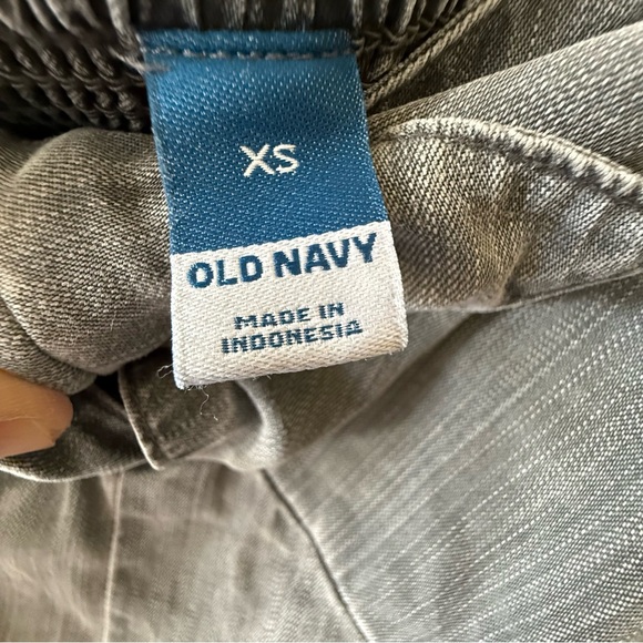 Old Navy Sleeveless Tie-Front Jumpsuit - Size XS - Picture 9 of 10